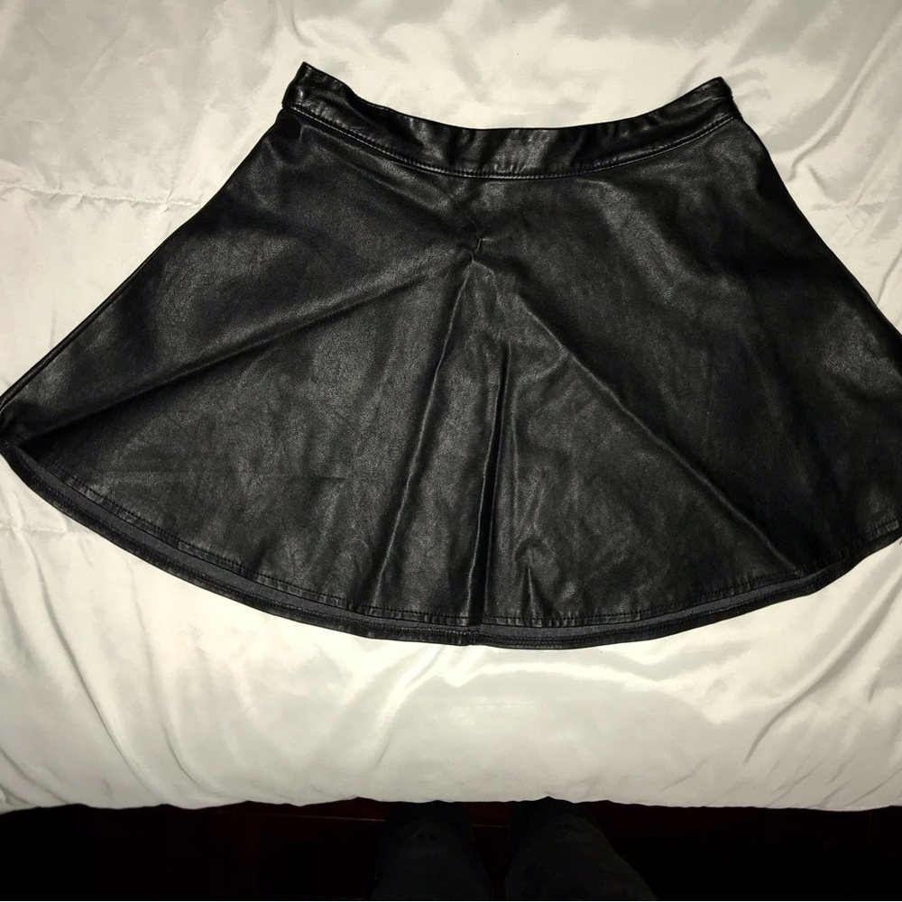 Abercrombie & Fitch Leather Skirt - Picture 8 of 8